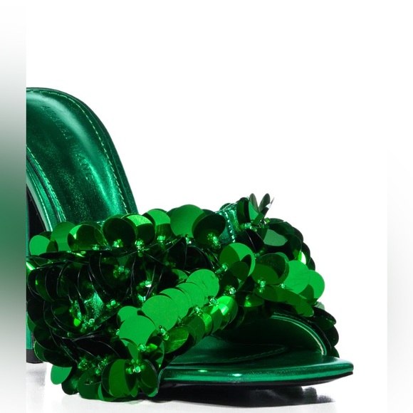 NWT.  AZALEA WANG Skylara Green Embellished Sandal. - Picture 5 of 5